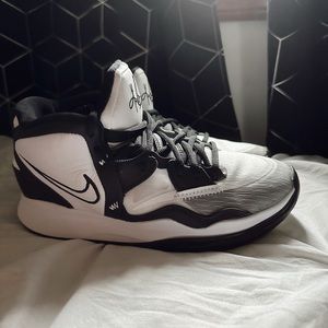 Nike Kyrie infinity TB